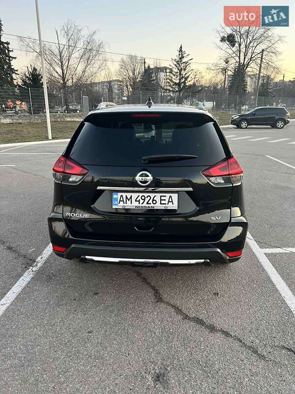Позашляховик / Кросовер Nissan Rogue 2018 в Житомирі