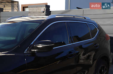 Позашляховик / Кросовер Nissan Rogue 2019 в 