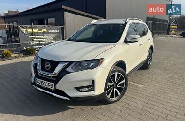 Внедорожник / Кроссовер Nissan Rogue 2018 в Львове