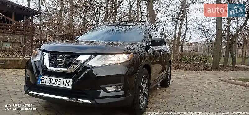 Внедорожник / Кроссовер Nissan Rogue 2018 в Кременчуге