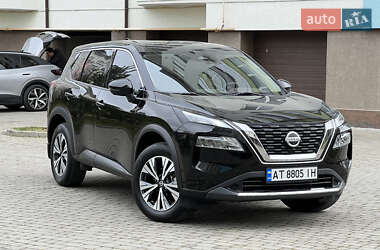 Позашляховик / Кросовер Nissan Rogue 2021 в Івано-Франківську
