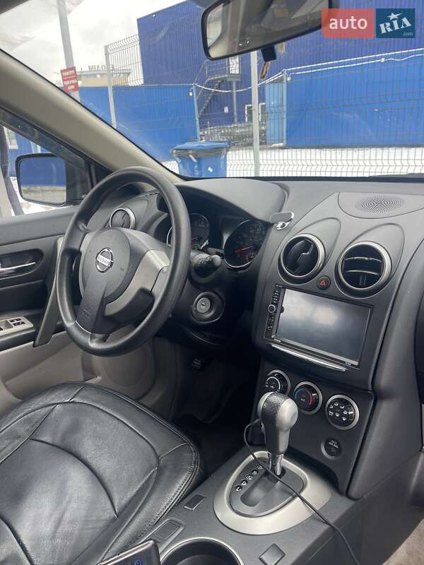 Позашляховик / Кросовер Nissan Rogue 2015 в Вінниці