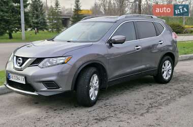 Внедорожник / Кроссовер Nissan Rogue 2015 в 