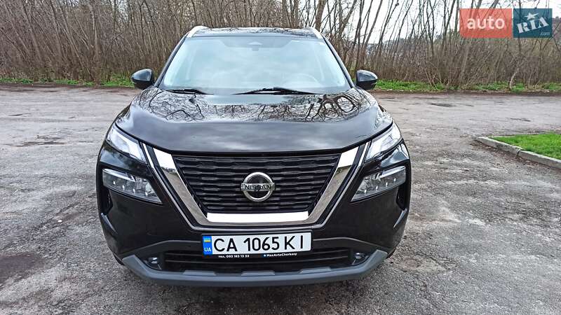 Позашляховик / Кросовер Nissan Rogue 2021 в Черкасах