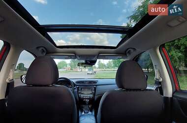 Внедорожник / Кроссовер Nissan Rogue 2018 в Ромнах
