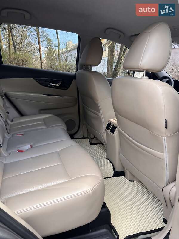 Внедорожник / Кроссовер Nissan Rogue 2017 в Тернополе фото 11 Внедорожник / Кроссовер Nissan Rogue 2017 в Тернополе