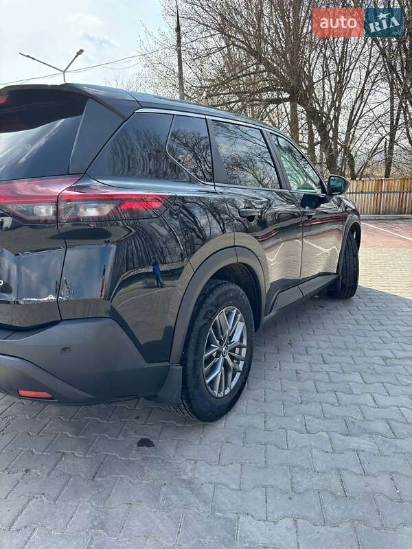 Внедорожник / Кроссовер Nissan Rogue 2021 в Виннице