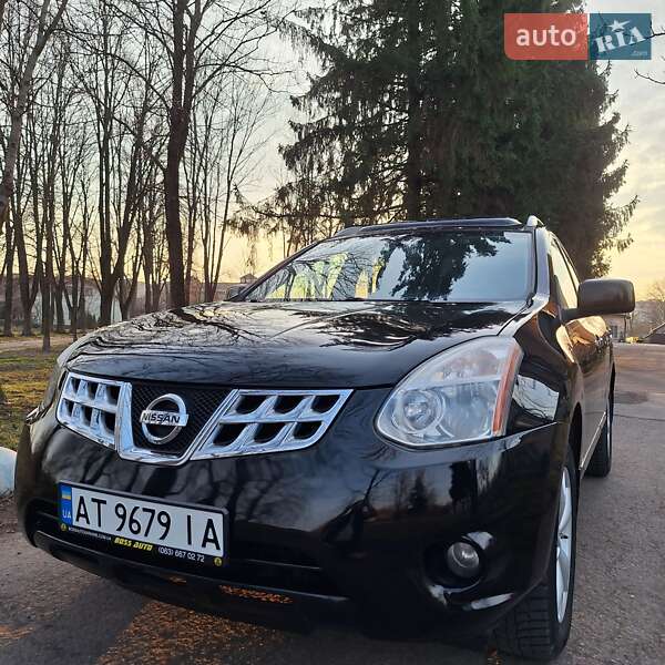 Nissan Rogue 2011