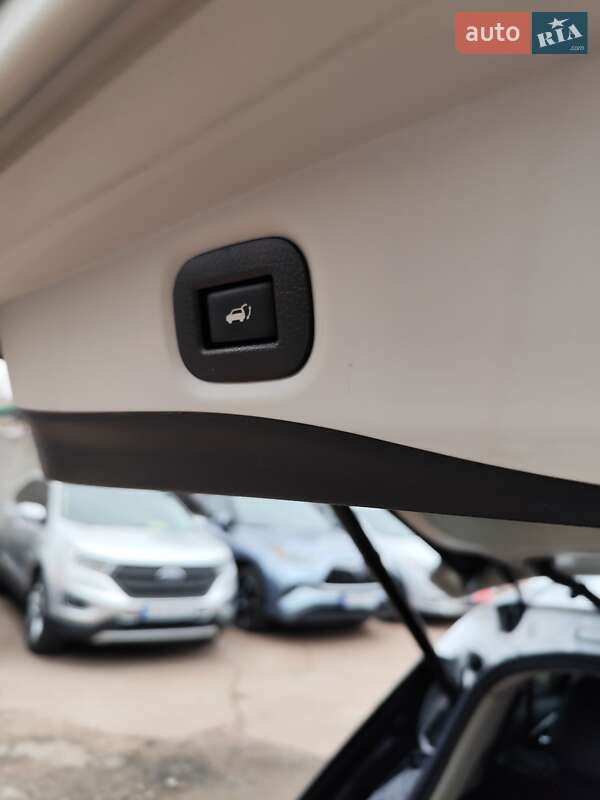 Внедорожник / Кроссовер Nissan Rogue 2019 в Чернигове