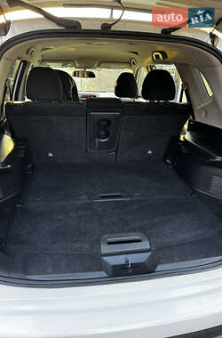 Внедорожник / Кроссовер Nissan Rogue 2014 в 