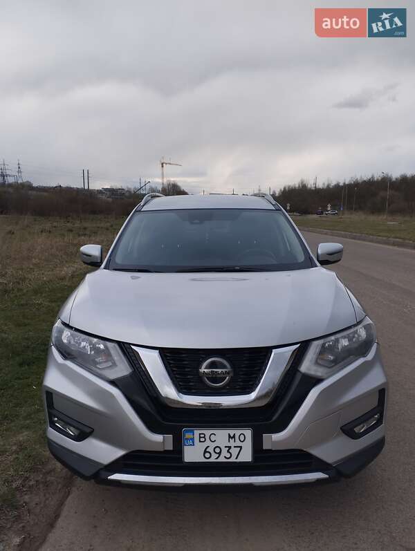 Nissan Rogue 2019