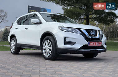 Позашляховик / Кросовер Nissan Rogue 2019 в 