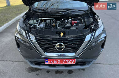 Внедорожник / Кроссовер Nissan Rogue 2021 в 