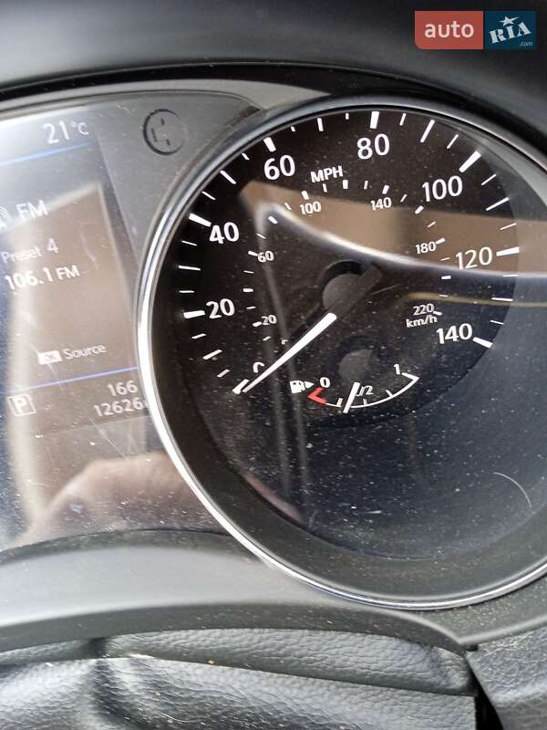 Позашляховик / Кросовер Nissan Rogue 2019 в Тернополі