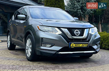 Позашляховик / Кросовер Nissan Rogue 2017 в 