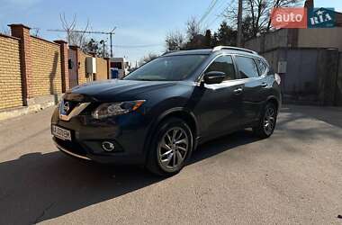 Внедорожник / Кроссовер Nissan Rogue 2015 в 