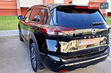Внедорожник / Кроссовер Nissan Rogue 2022 в 