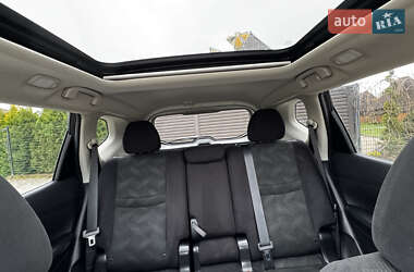 Внедорожник / Кроссовер Nissan Rogue 2013 в 