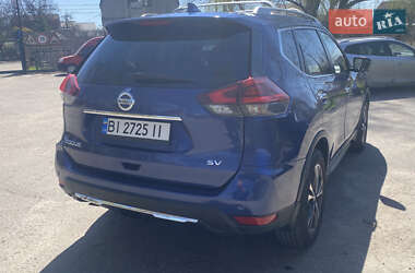 Позашляховик / Кросовер Nissan Rogue 2019 в 