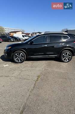 Внедорожник / Кроссовер Nissan Rogue 2020 в 
