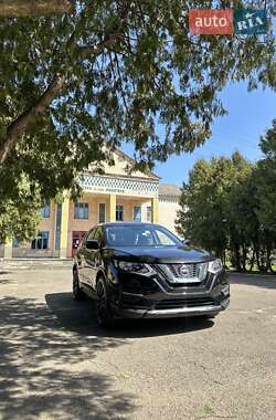 Внедорожник / Кроссовер Nissan Rogue 2019 в 