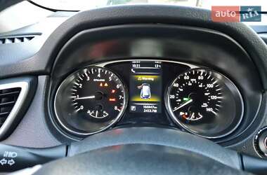 Внедорожник / Кроссовер Nissan Rogue 2014 в 