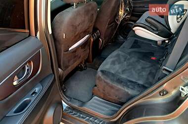 Внедорожник / Кроссовер Nissan Rogue 2015 в 