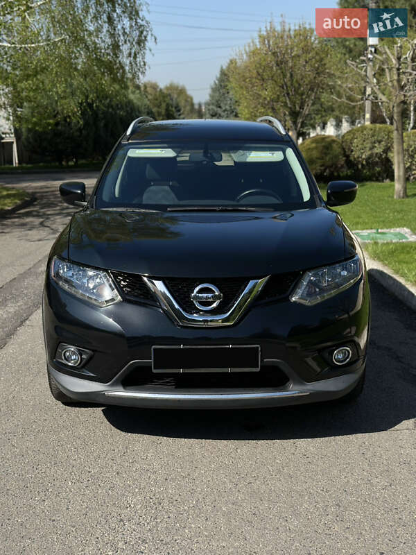 Nissan Rogue 2016