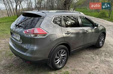 Внедорожник / Кроссовер Nissan Rogue 2015 в 