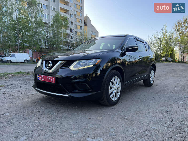 Позашляховик / Кросовер Nissan Rogue 2015 в 
