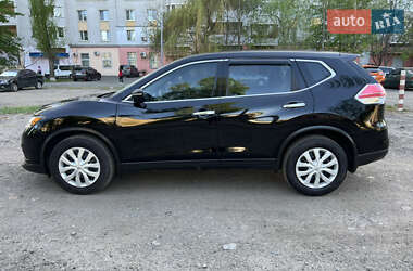 Позашляховик / Кросовер Nissan Rogue 2015 в 