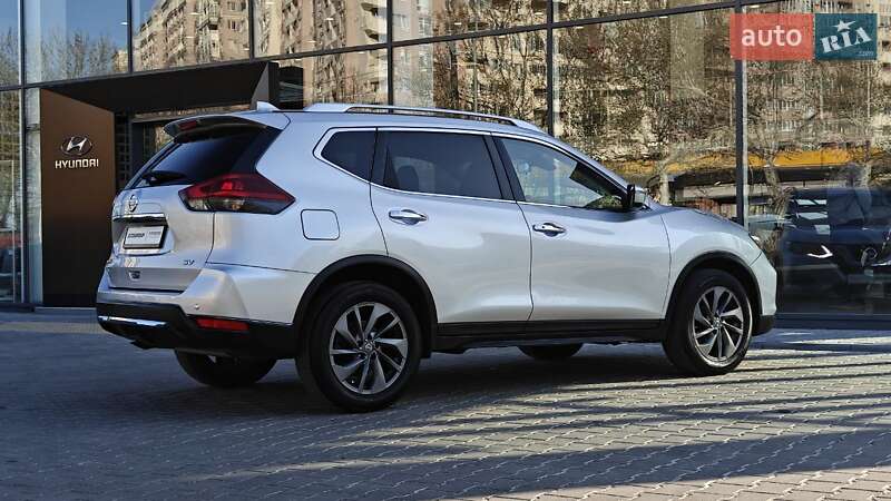 Внедорожник / Кроссовер Nissan Rogue 2019 в Одессе