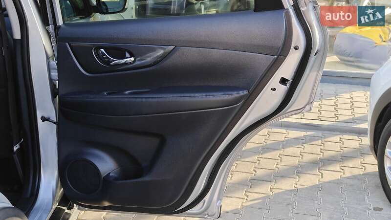 Внедорожник / Кроссовер Nissan Rogue 2019 в Одессе