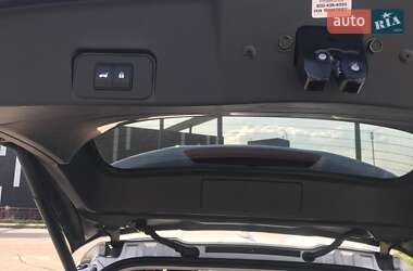 Позашляховик / Кросовер Nissan Rogue 2022 в 