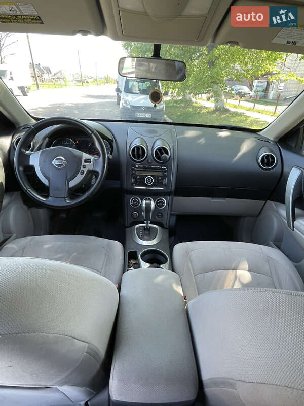 Внедорожник / Кроссовер Nissan Rogue 2011 в Житомире