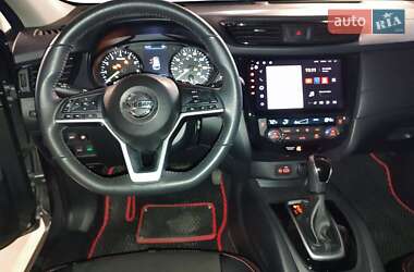 Позашляховик / Кросовер Nissan Rogue 2019 в 