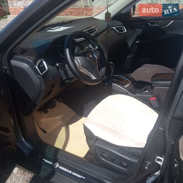 Внедорожник / Кроссовер Nissan Rogue 2014 в Борщеве