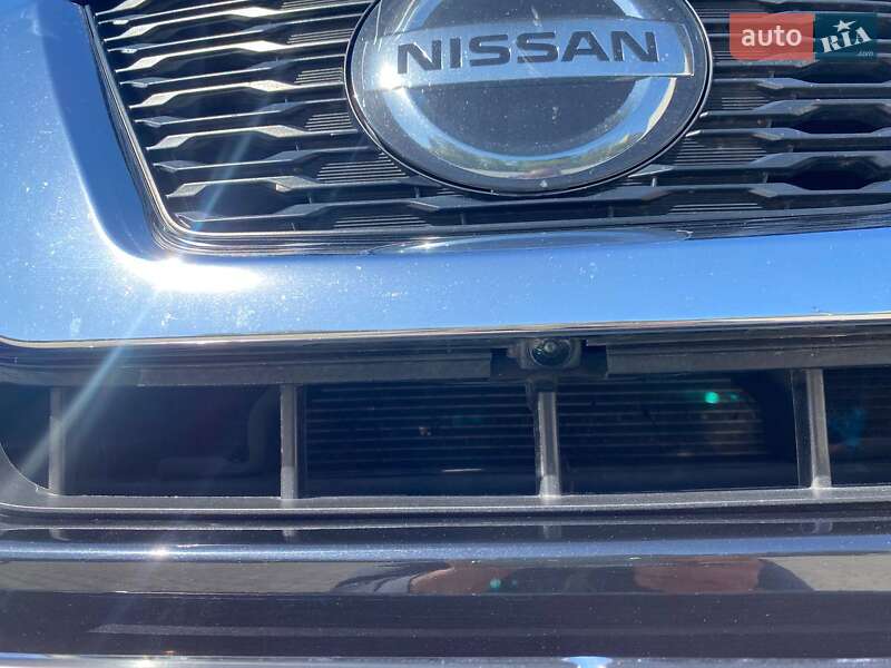 Позашляховик / Кросовер Nissan Rogue 2018 в Борщеві