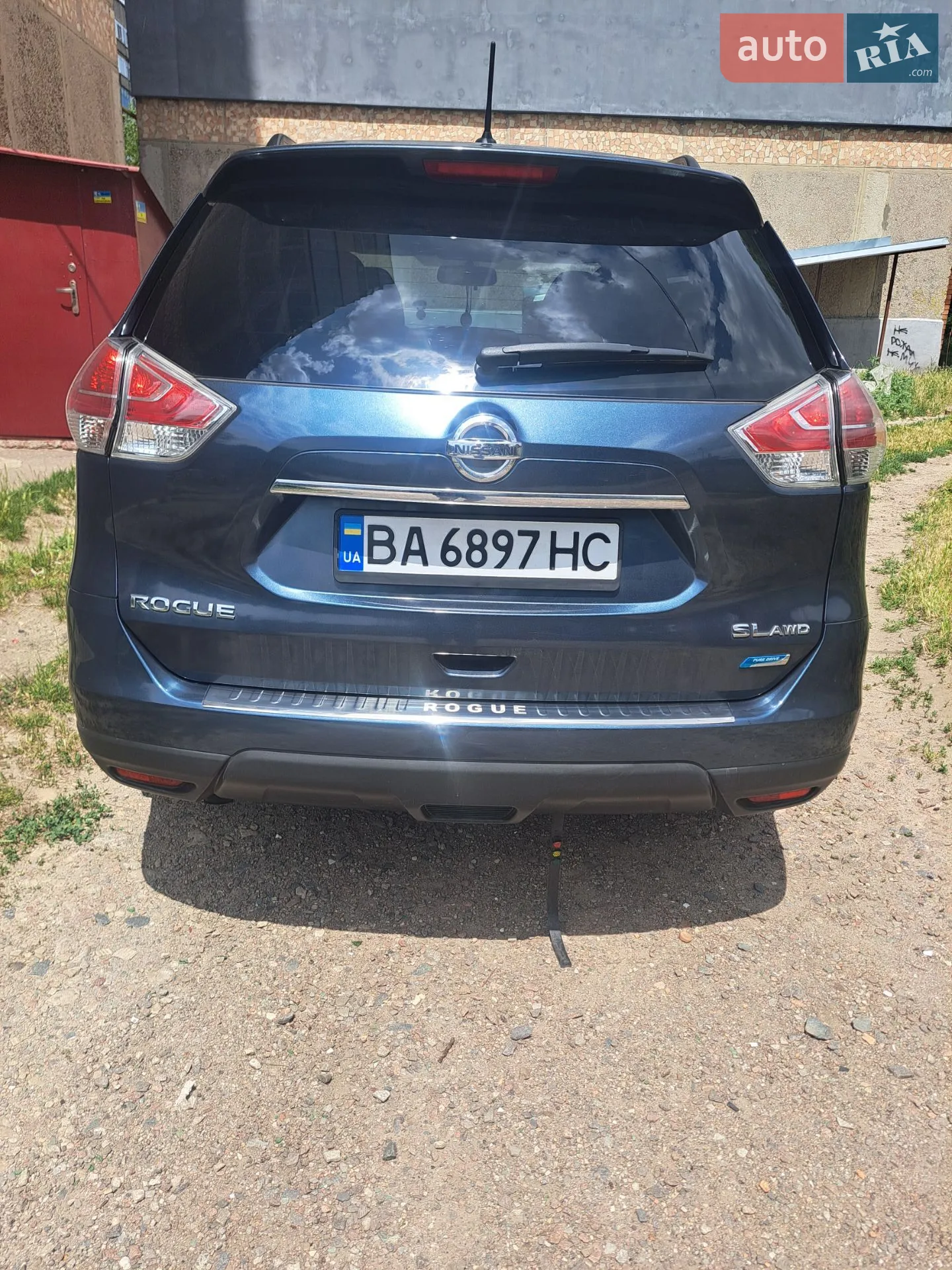2014 Nissan Rogue - мініатюра 2