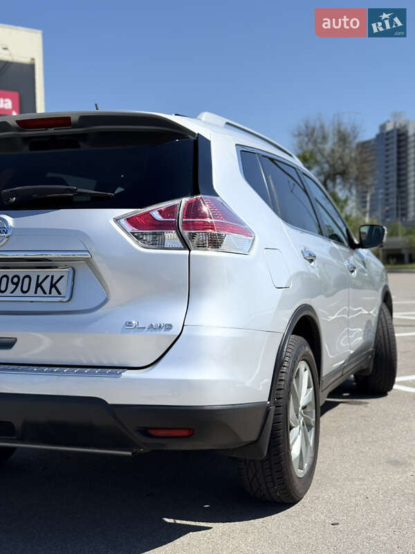 Позашляховик / Кросовер Nissan Rogue 2015 в Києві фото 5 Позашляховик / Кросовер Nissan Rogue 2015 в Києві