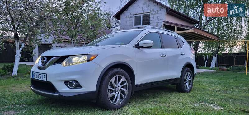 Позашляховик / Кросовер Nissan Rogue 2015 в 