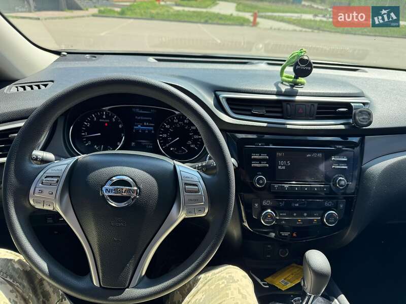 Внедорожник / Кроссовер Nissan Rogue 2015 в Киеве фото 5 Внедорожник / Кроссовер Nissan Rogue 2015 в Киеве