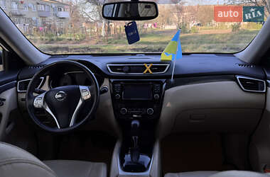 Внедорожник / Кроссовер Nissan Rogue 2015 в 