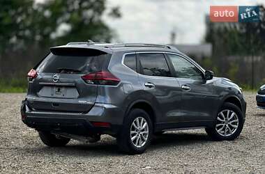 Позашляховик / Кросовер Nissan Rogue 2019 в 
