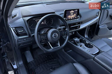 Позашляховик / Кросовер Nissan Rogue 2020 в 