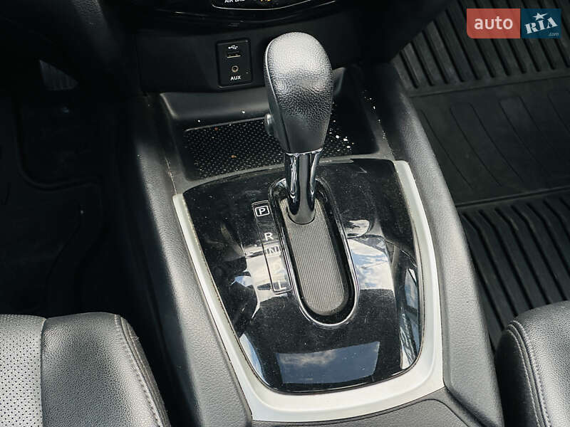 Внедорожник / Кроссовер Nissan Rogue 2015 в Харькове фото 34 Внедорожник / Кроссовер Nissan Rogue 2015 в Харькове