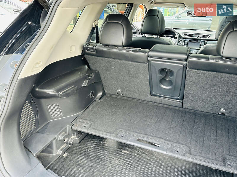 Внедорожник / Кроссовер Nissan Rogue 2015 в Харькове фото 49 Внедорожник / Кроссовер Nissan Rogue 2015 в Харькове