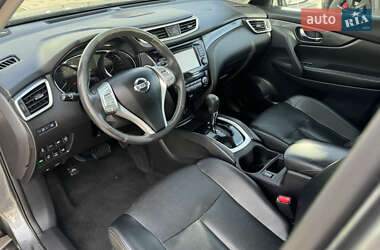 Внедорожник / Кроссовер Nissan Rogue 2015 в 