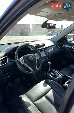 Внедорожник / Кроссовер Nissan Rogue 2014 в 