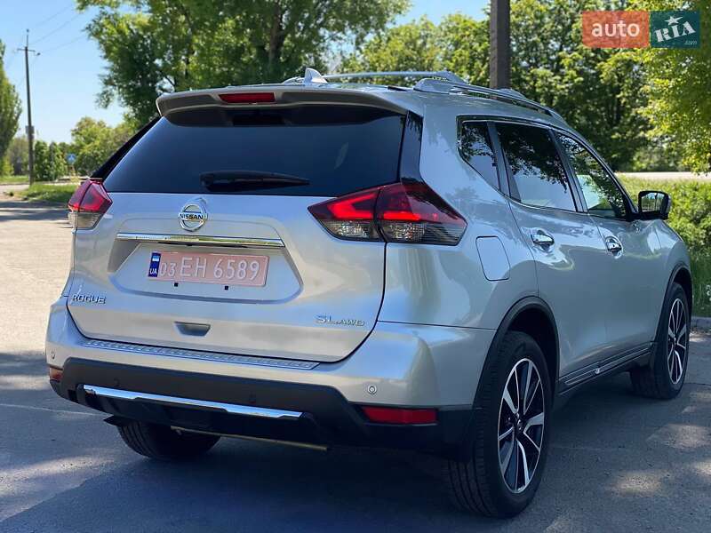 Позашляховик / Кросовер Nissan Rogue 2019 в Дніпрі